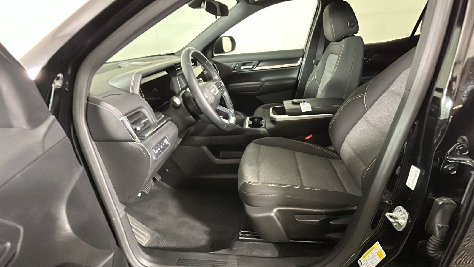 Used 2026 GMC Terrain Elevation FWD image 13