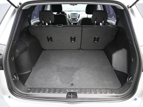 Used 2018 Chevrolet Equinox LS FWD image 26