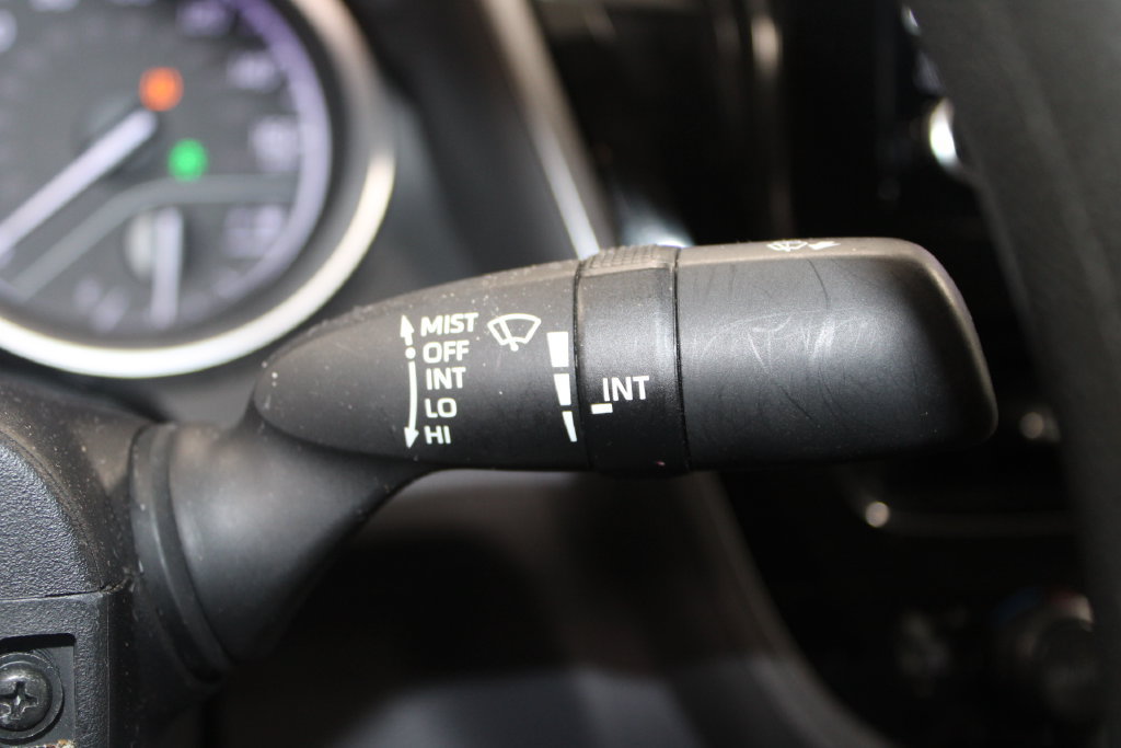 Used 2022 Toyota Camry LE FWD image 23