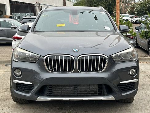 Used 2018 BMW X1 xDrive28i AWD/4WD image 3