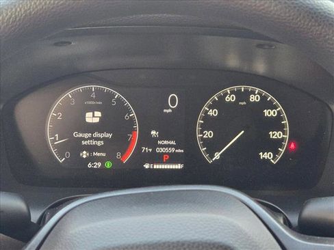 Used 2025 Honda HR-V LX image 13