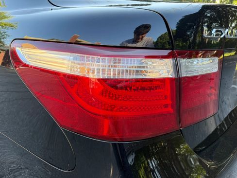 Used 2009 Lexus LS 460 RWD image 21