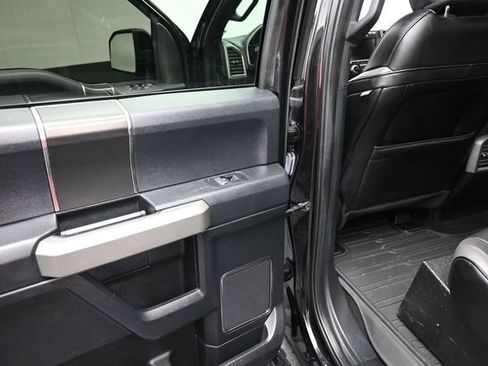 Used 2019 Ford F150 Raptor w/ Equipment Group 802A Luxury AWD/4WD image 15