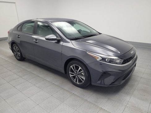 Used 2023 Kia Forte LXS w/ LXS Technology Package image 13