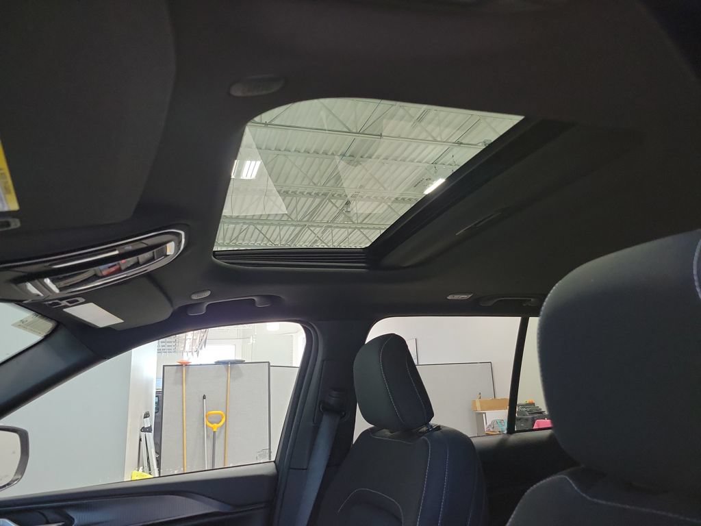 New 2026 Jeep Grand Cherokee 4WD image 12