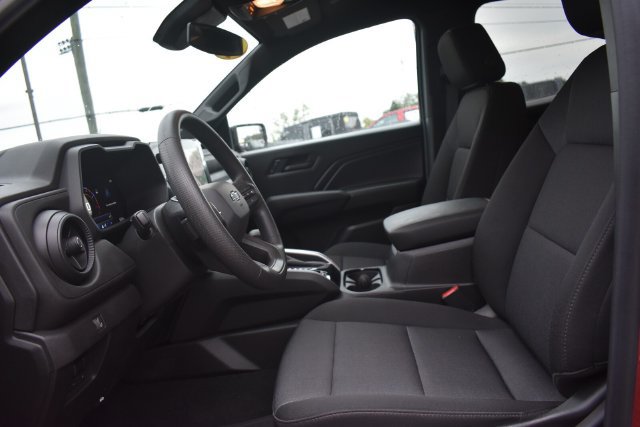 New 2026 Chevrolet Colorado Trail Boss AWD/4WD image 24