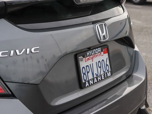 Used 2020 Honda Civic Sport image 10