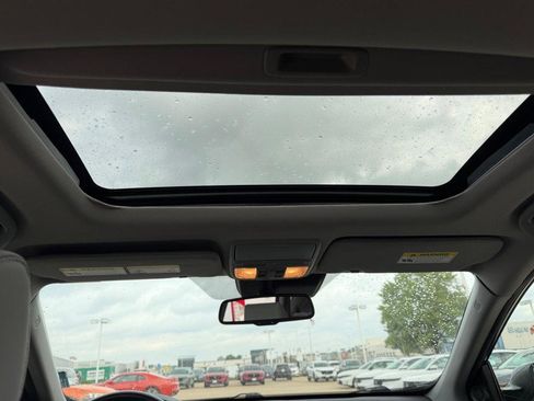 Used 2019 Honda CR-V EX-L image 10