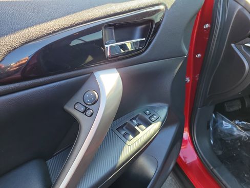 Used 2024 Mitsubishi Eclipse Cross SE image 18