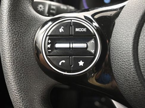 New 2025 Kia Soul S image 27