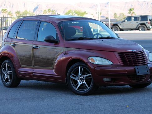 Used 2004 Chrysler PT Cruiser Limited image 2