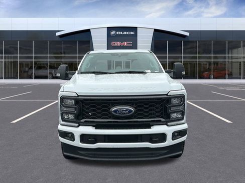 Used 2024 Ford F250 XL w/ STX Appearance Package image 8