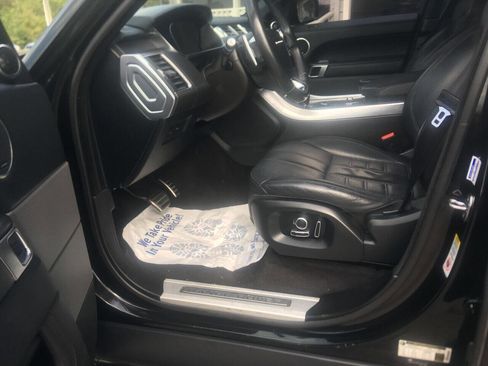 Used 2016 Land Rover Range Rover Sport HSE image 30