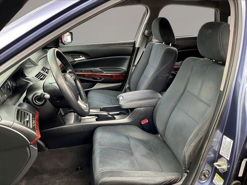 Used 2012 Honda Crosstour EX image 20