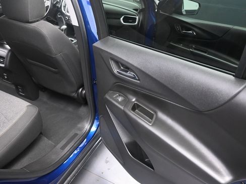 Used 2022 Chevrolet Equinox LT AWD/4WD image 24