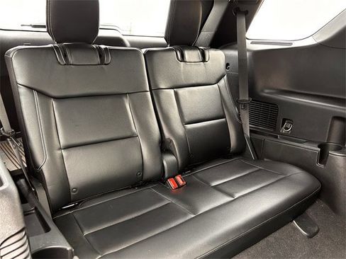 Used 2020 Ford Explorer ST w/ ST Street Pack image 32