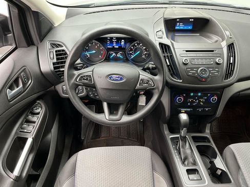 Used 2017 Ford Escape SE FWD image 13