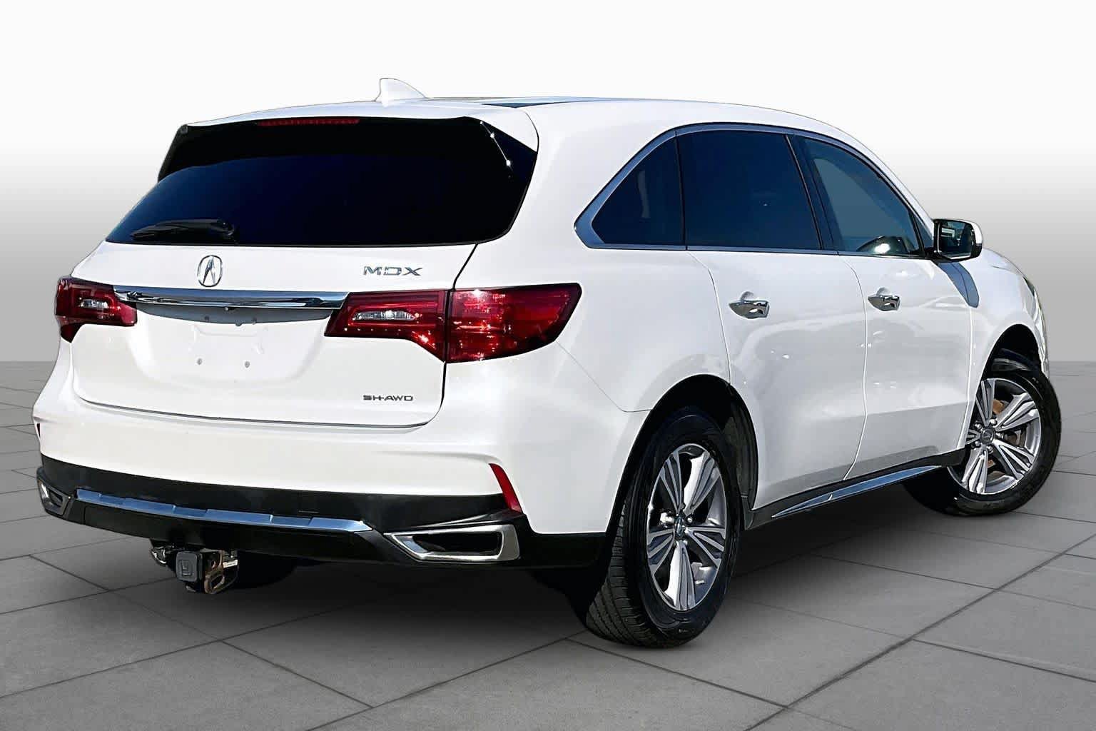 Used 2020 Acura MDX SH-AWD image 12