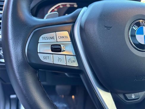 Used 2025 BMW X4 xDrive30i image 22