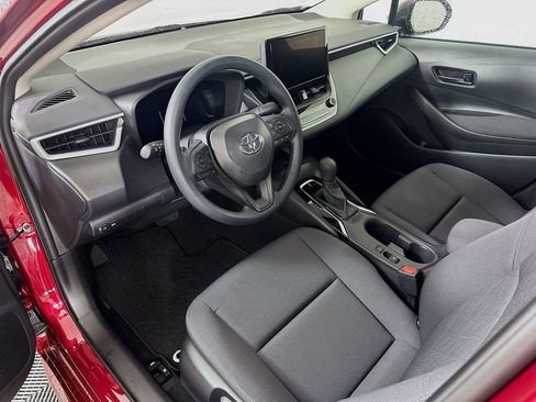 Used 2026 Toyota Corolla LE w/ LE Premium Package image 9
