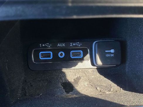 Used 2020 Jeep Grand Cherokee Altitude RWD image 32