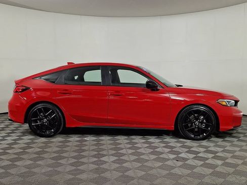 Used 2025 Honda Civic Sport image 10