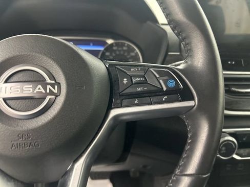 Used 2023 Nissan Altima 2.5 SV w/ SV Premium Package AWD/4WD image 13