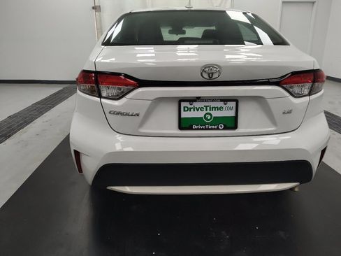 Used 2022 Toyota Corolla LE FWD image 6