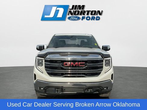 Used 2022 GMC Sierra 1500 SLT w/ SLT Convenience Package image 9