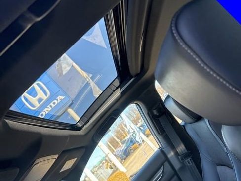 Certified 2018 Honda Accord Sport image 8