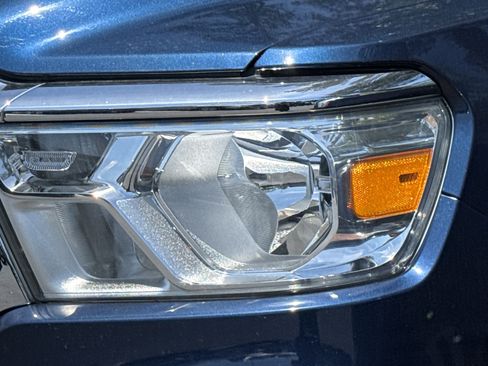 Used 2022 RAM 1500 Big Horn AWD/4WD image 6