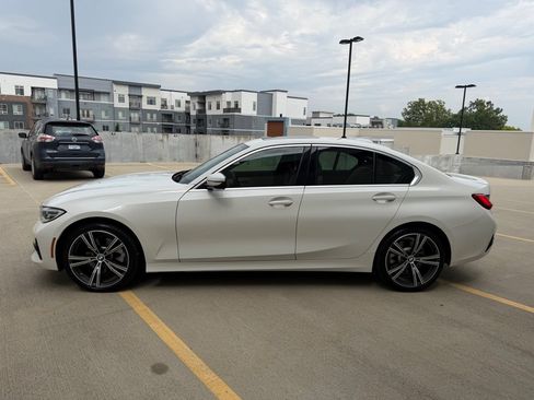 Used 2020 BMW 330i xDrive Sedan w/ Premium Package AWD/4WD image 6