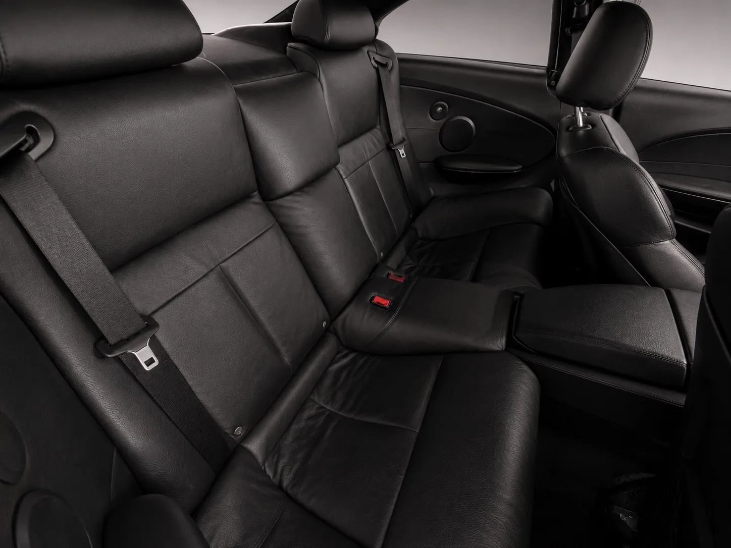 Used 2006 BMW M6 Coupe RWD image 14