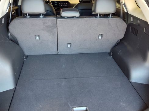 Used 2026 Kia Sportage EX w/ EX Panorama Roof Package FWD image 23
