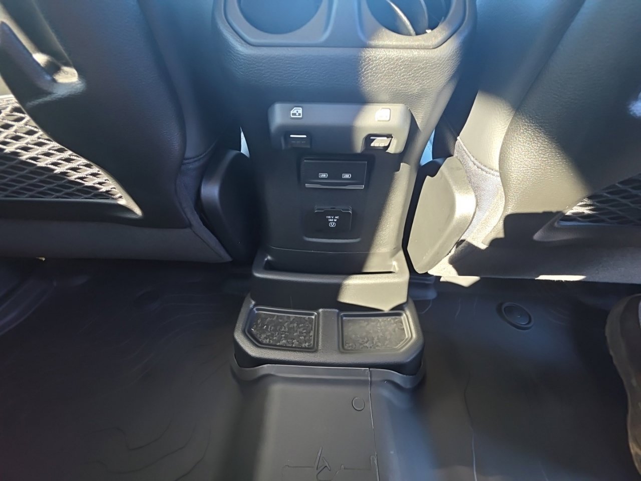 New 2026 Jeep Wrangler Unlimited Sahara AWD/4WD image 26