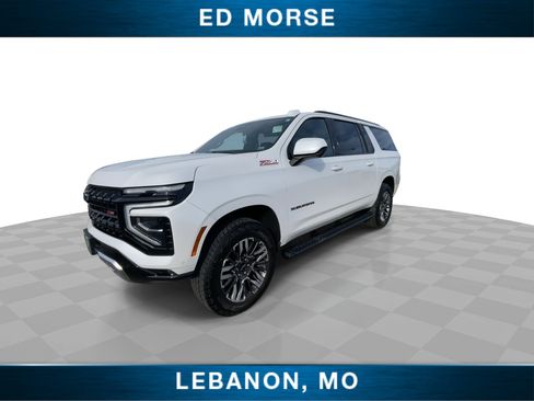 Used 2025 Chevrolet Suburban Z71 AWD/4WD image 4