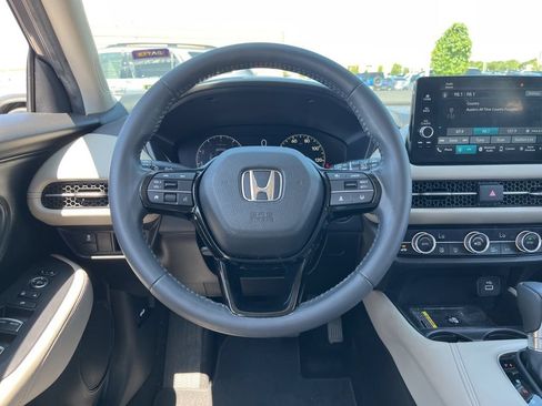 Certified 2024 Honda HR-V EX-L image 15
