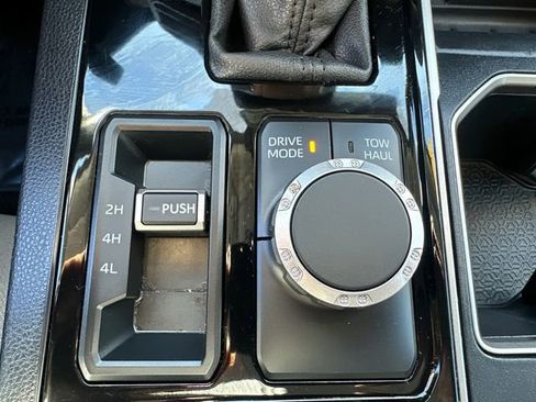 Used 2024 Toyota Tundra SR5 w/ SR5 Convenience Package image 40