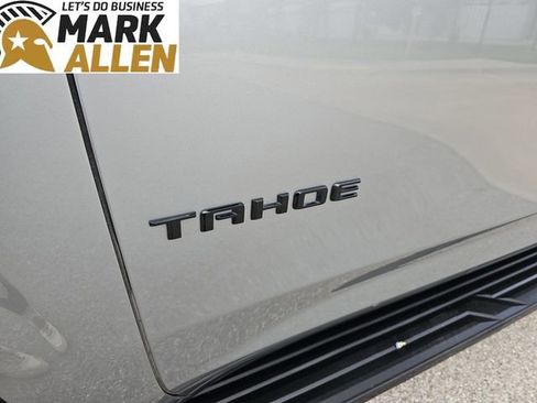 Used 2024 Chevrolet Tahoe RST w/ Luxury Package AWD/4WD image 32
