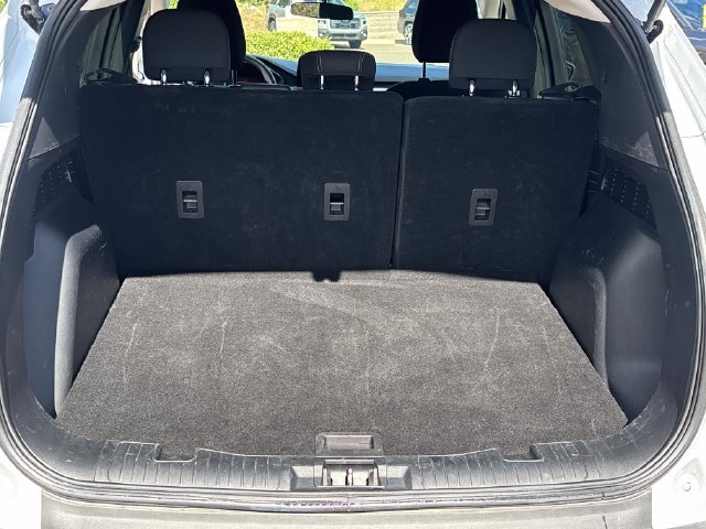 Used 2025 Ford Escape Active AWD/4WD image 18