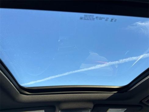 New 2026 Chevrolet Equinox RS image 5