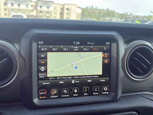 Used 2021 Jeep Wrangler Unlimited Sport AWD/4WD image 35