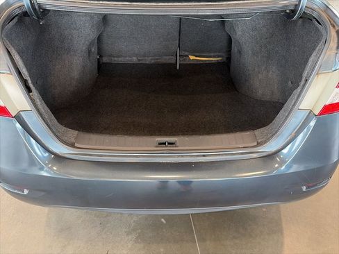 Used 2015 Nissan Sentra SV w/ Navigation Package image 8