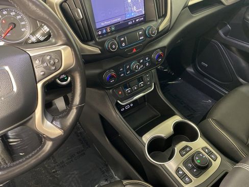 Used 2020 GMC Terrain Denali w/ Denali Premium Package image 16