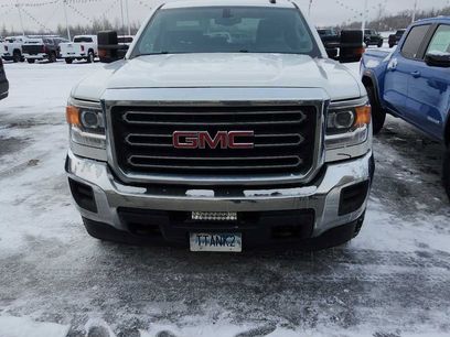 Used 2016 GMC Sierra 2500 4x4 Crew Cab w/ Sierra Convenience Package