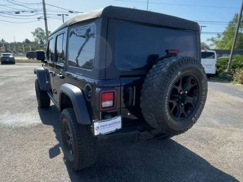 Used 2020 Jeep Wrangler Unlimited Sport image 8
