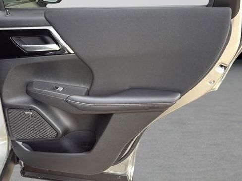 New 2026 Mitsubishi Outlander ES image 26