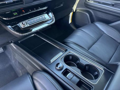 New 2026 Lincoln Corsair Reserve image 26