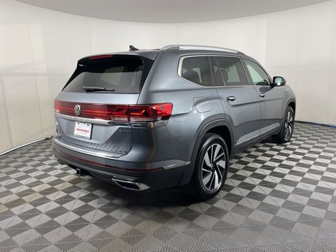 Used 2024 Volkswagen Atlas SEL image 18