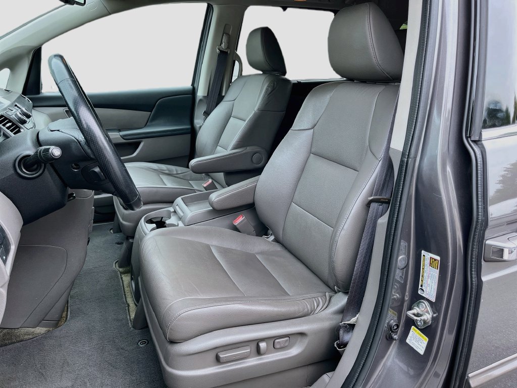 Used 2016 Honda Odyssey Touring image 15